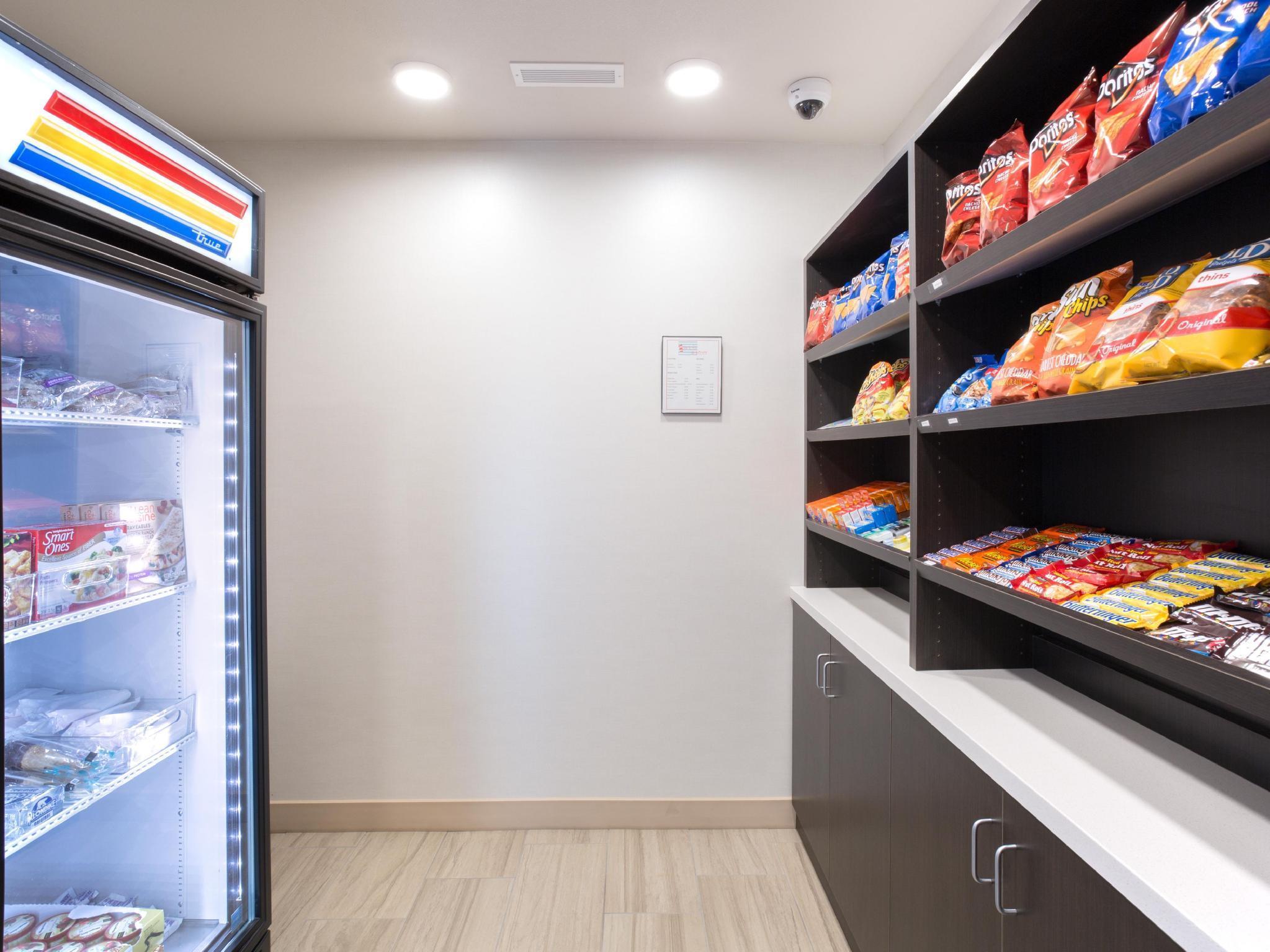 Holiday Inn Express & Suites Lincoln I - 80 By Ihg Buitenkant foto