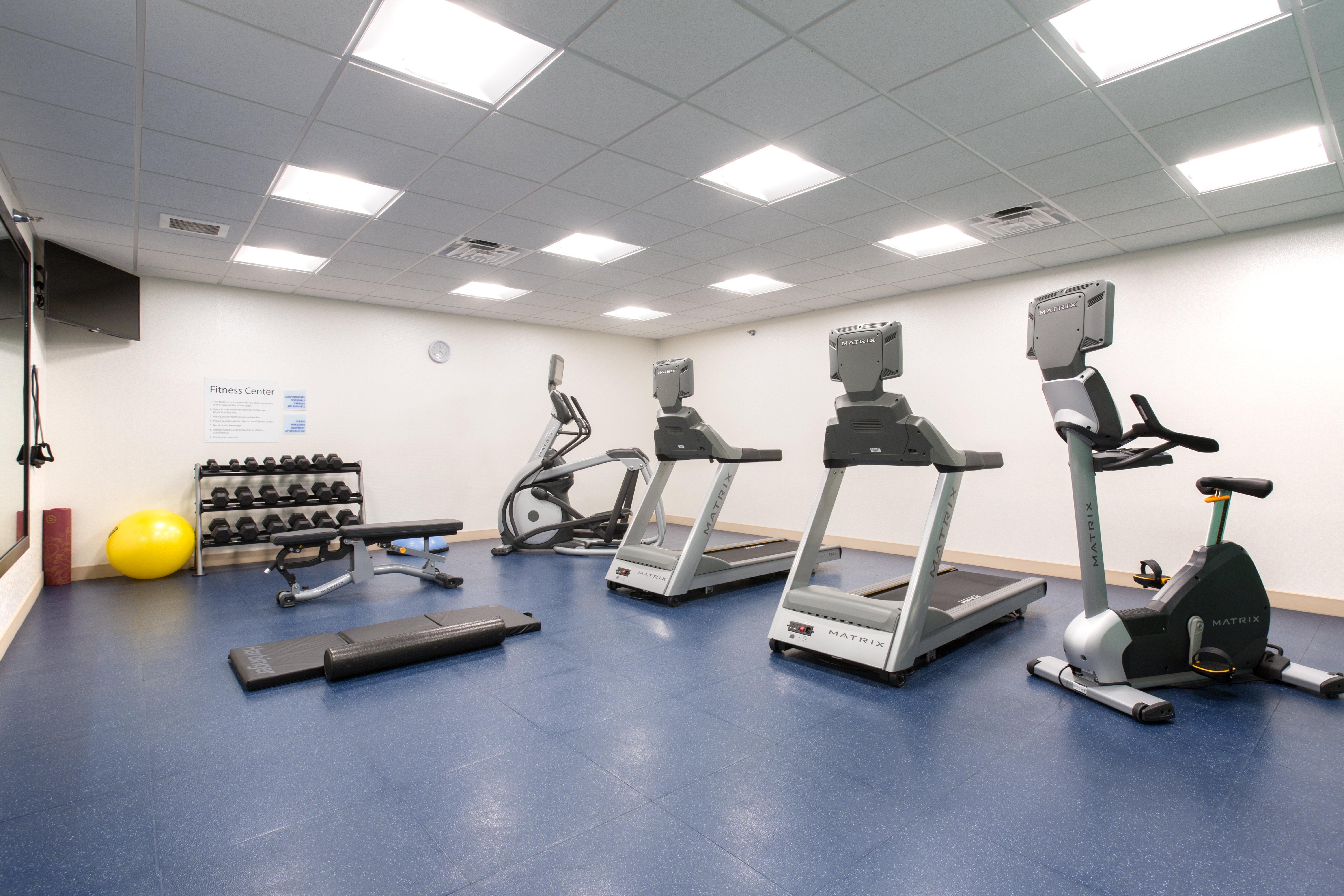 Holiday Inn Express & Suites Lincoln I - 80 By Ihg Buitenkant foto